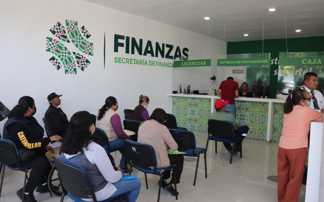 GOBIERNO ESTATAL ALCANZA 400 MIL LICENCIAS GRATUITAS ENTREGADAS