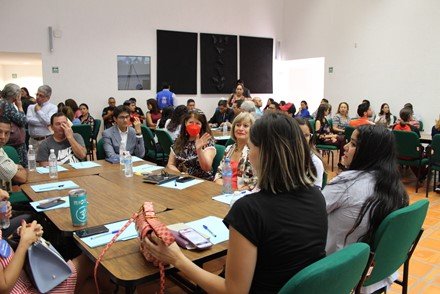 RECONOCEN APOYO DEL GOBIERNO ESTATAL A PERSONAS REFUGIADAS