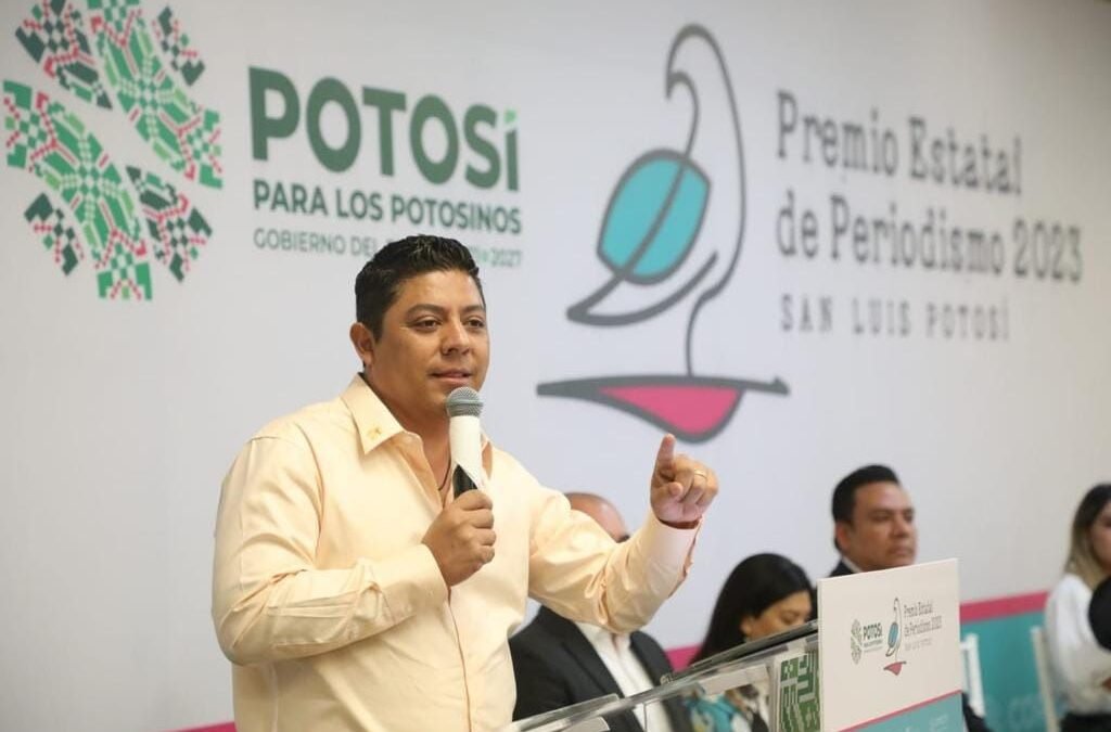 RICARDO GALLARDO ANUNCIA REFORMA INTEGRAL A PREMIO DE PERIODISMO