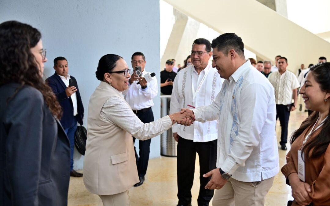 FEDERACIÓN RECONOCE A RICARDO GALLARDO POR ESTRATEGIA DE SEGURIDAD