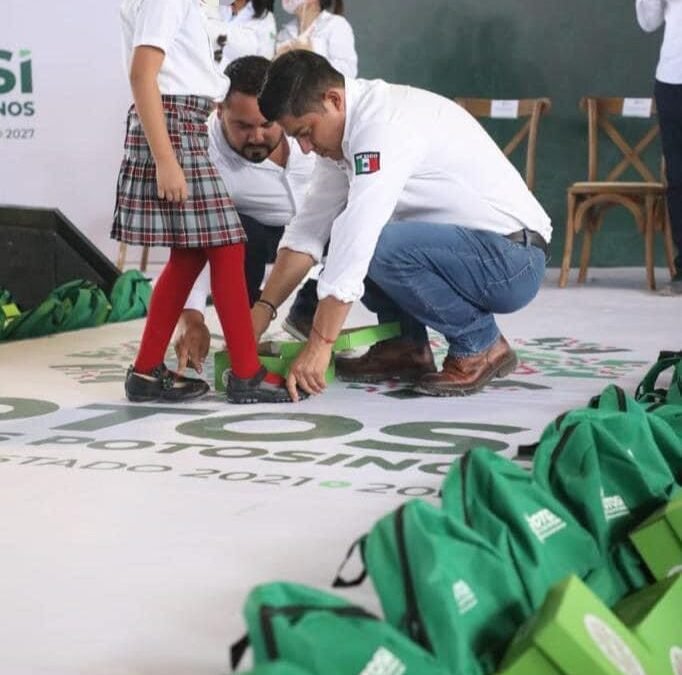 RICARDO GALLARDO ARRANCARÁ ENTREGA DE APOYOS ESCOLARES ESTE LUNES