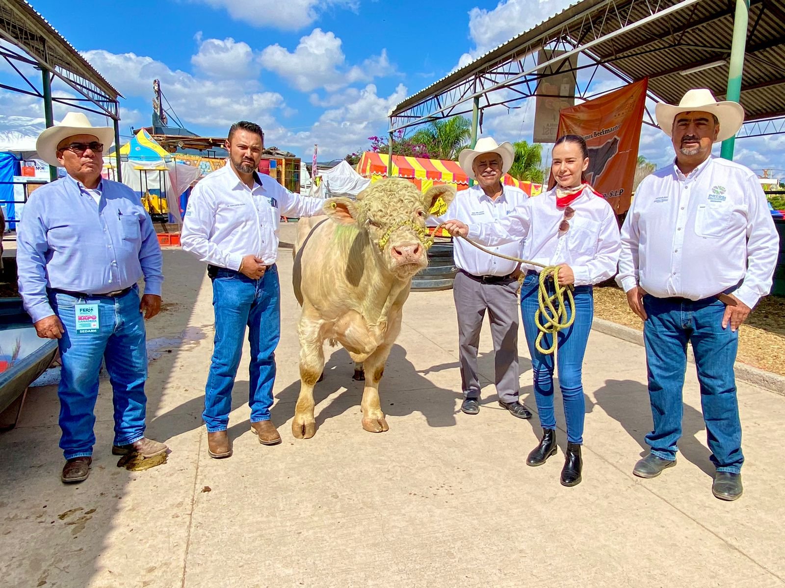 EN LA FENAPO, SE BRINDÓ APOYO A 73 PRODUCTORES PECUARIOS