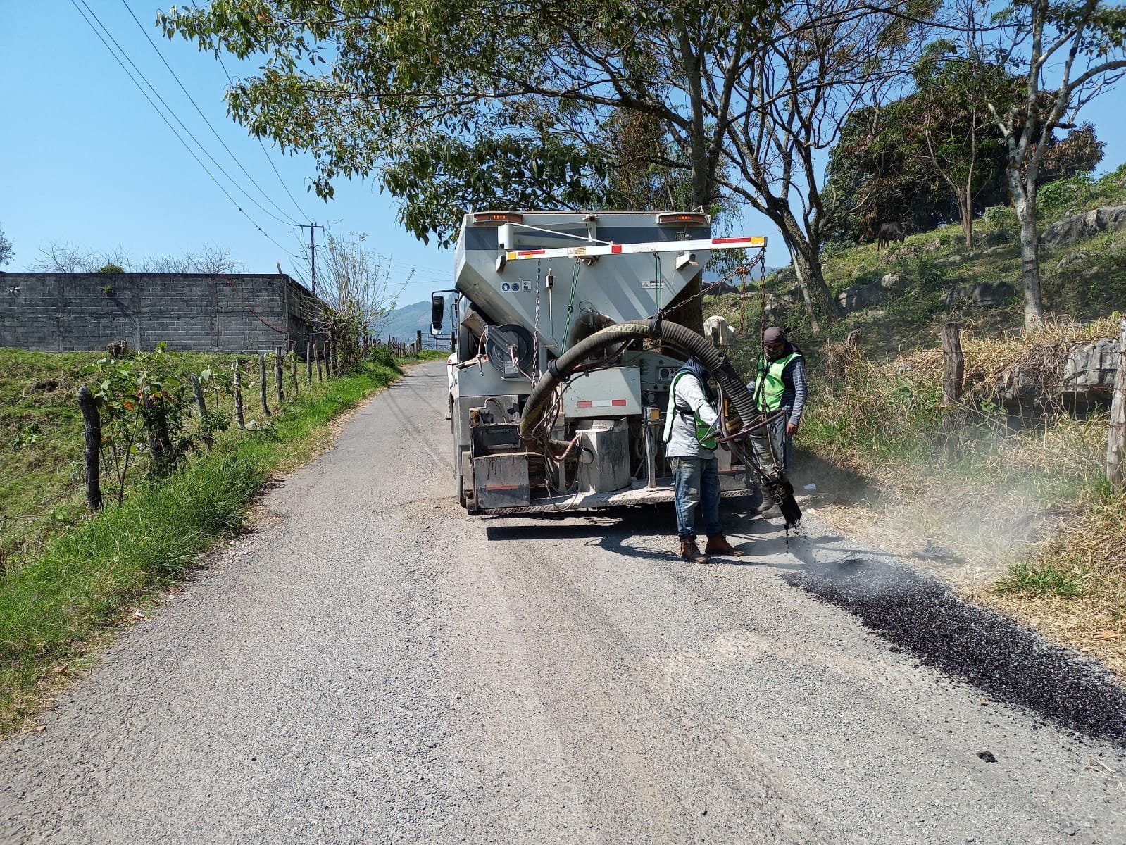 ESTADO PREPARA PLAN DE CONSERVACIÓN DE CAMINOS PARA RECIBIR AL XANTOLO