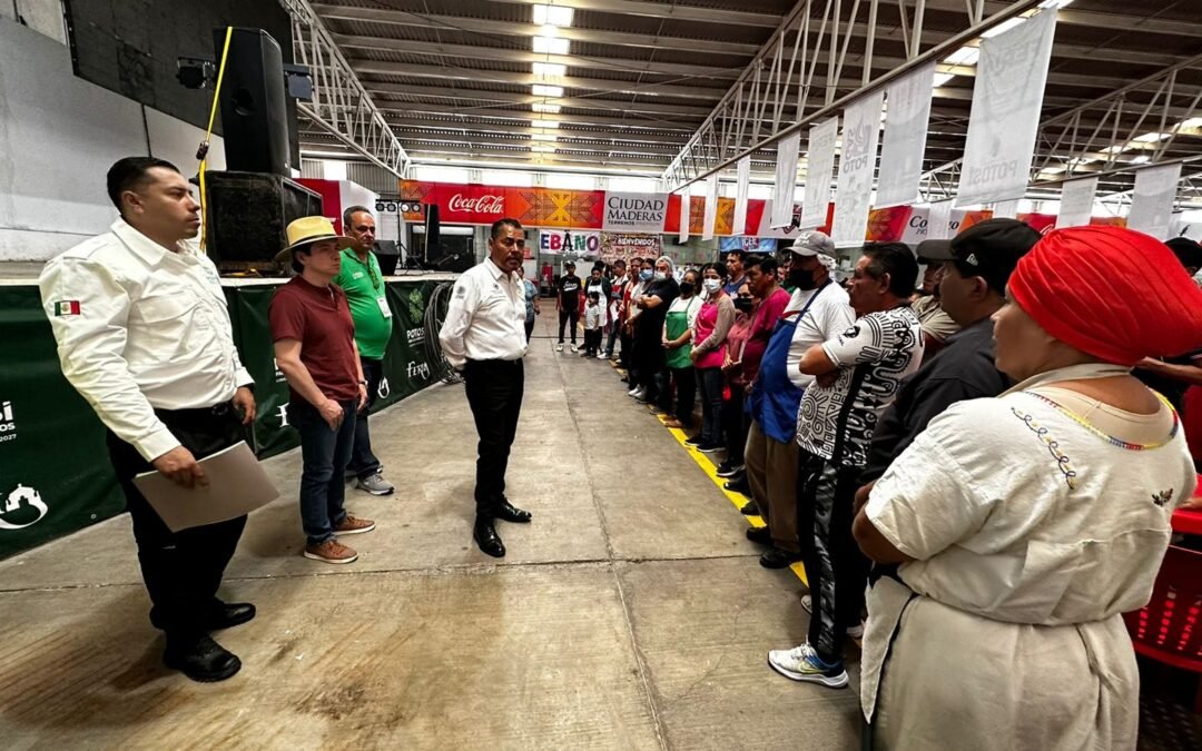 GOBIERNO ESTATAL CAPACITÓ A EXPOSITORES DE LA MUESTRA GASTRONÓMICA