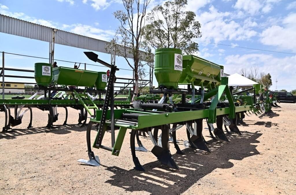 GOBIERNO ESTATAL LLEVA APOYO AGROPECUARIO AL ALTIPLANO