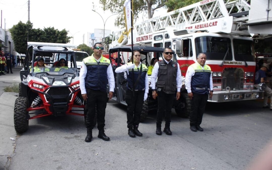 PROTECCIÓN CIVIL ESTATAL PARTICIPA EN DESFILE CÍVICO MILITAR