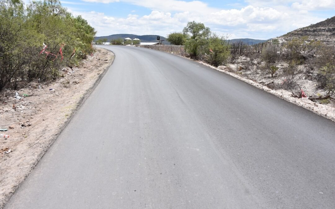REHABILITACIÓN DEL CAMINO BLEDOS – CARRANCO CAMBIARÁ LA VIDA DE LAS FAMILIAS: JEC