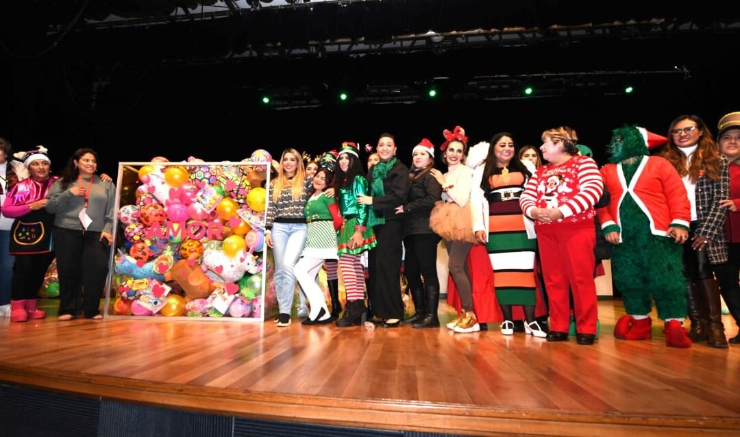 INICIA CON ÉXITO CARAVANA «REGALOS CON AMOR» DEL DIF ESTATAL 
