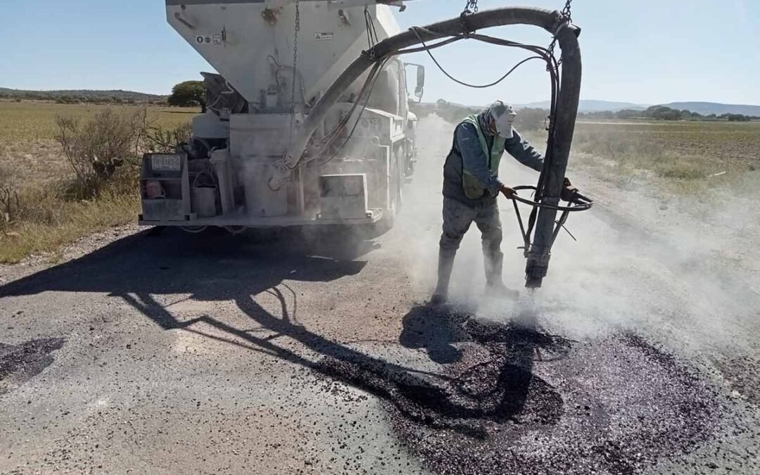 GOBIERNO ATENDIÓ 160 KILÓMETROS DE CAMINOS DURANTE NOVIEMBRE
