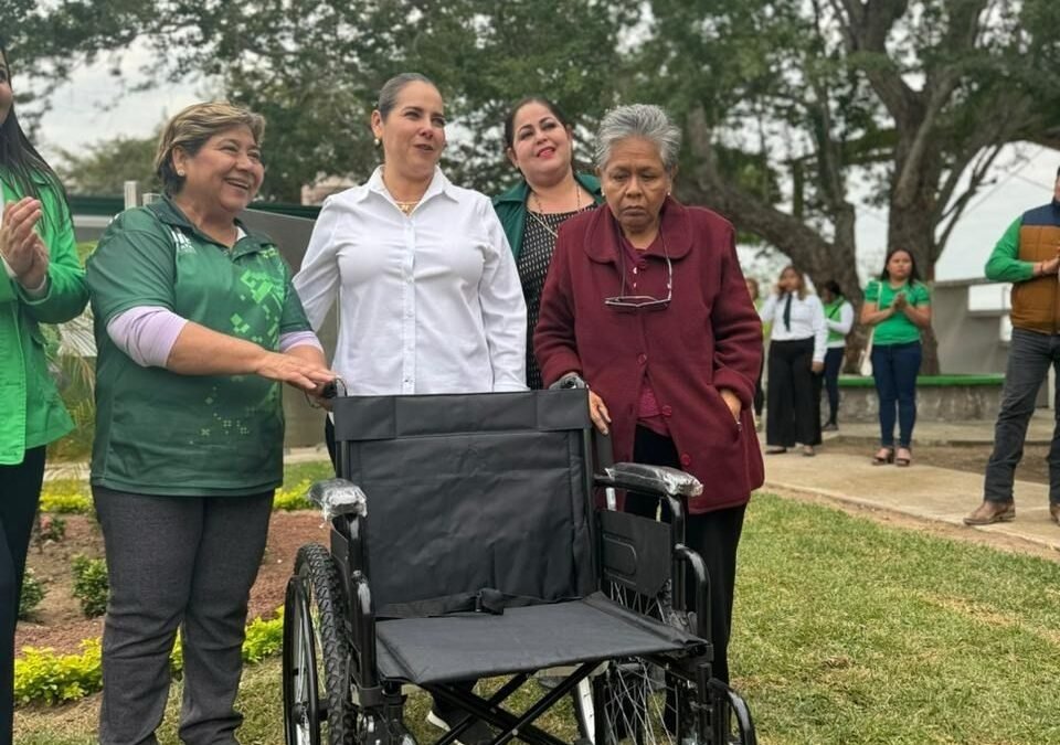INAUGURA DIF ESTATAL ESTANCIA PARA ADULTOS MAYORES EN ÉBANO