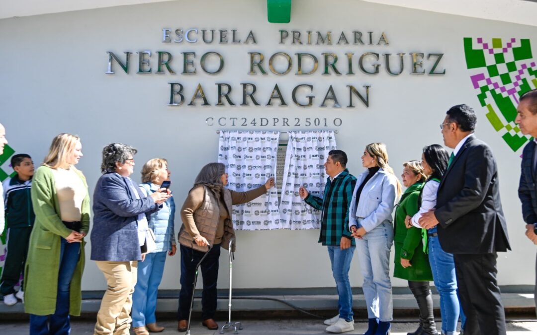 RICARDO GALLARDO BRINDA APOYO A MÁS ESTUDIANTES SOLEDENSES