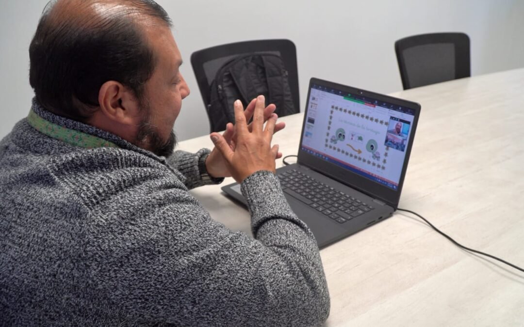 DOCENTES RECIBEN CAPACITACIÓN SOBRE SALUD MENTAL EN TEMAZCALLI