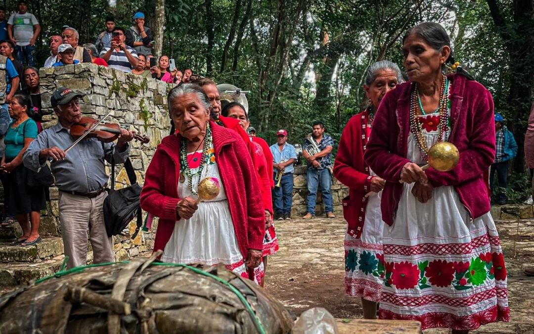 PROMUEVEN  COSTUMBRES Y CEREMONIAS DE PUEBLOS ORIGINARIOS EN SEMANA SANTA