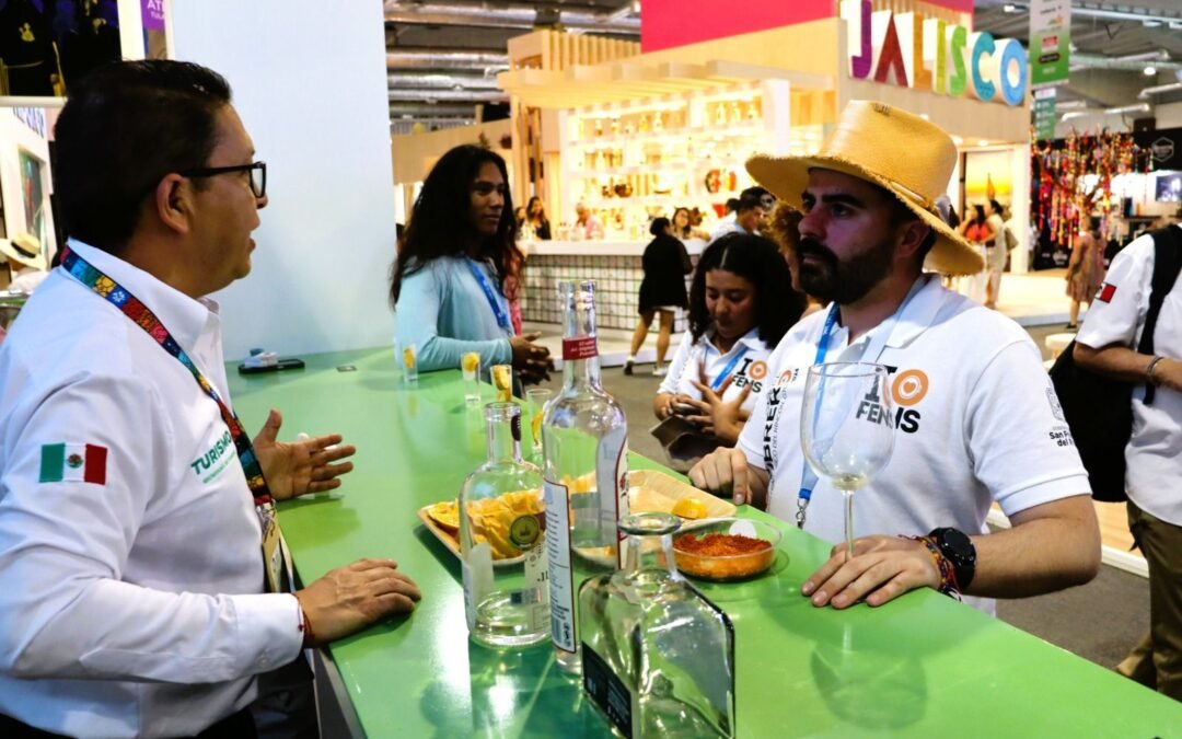 MEZCALES POTOSINOS SE POSICIONAN EN TIANGUIS TURÍSTICO