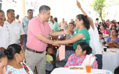 GOBIERNO ESTATAL RECONOCE A MADRES POTOSINAS