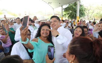 GOBIERNO ESTATAL CELEBRA A MADRES DE TAMASOPO