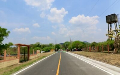 RICARDO GALLARDO ENTREGA OTRO CAMINO RENOVADO EN SAN MARTÍN CHALCHICUAUTLA