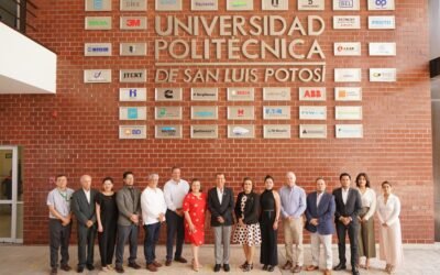 RINDE PROTESTA RECTORA DE LA UNIVERSIDAD POLITÉCNICA DE SAN LUIS POTOSÍ
