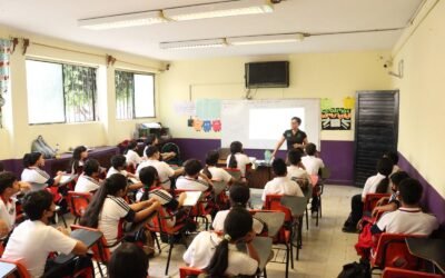 GOBIERNO ESTATAL PROTEGE DE RIESGOS Y DELITOS DIGITALES A JÓVENES