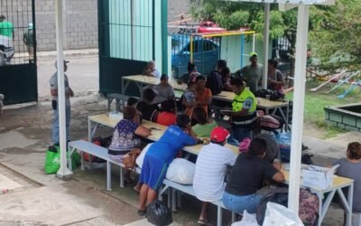 POR LLUVIAS, EJECUTIVO ESTATAL RESGUARDA A FAMILIAS DE MANERA PREVENTIVA