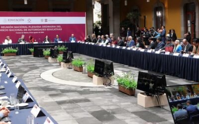 DESTACA SLP POR BRINDAR MÁS APOYO A LAS Y LOS ESTUDIANTES POTOSINOS