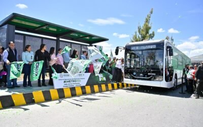 RICARDO GALLARDO ARRANCA NUEVA RUTA DE METRORED HASTA CIUDAD SATÉLITE