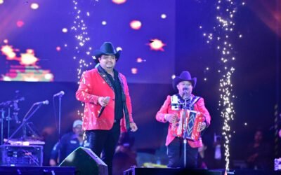 AGRUPACIONES POTOSINAS OFRECEN NOCHE INOLVIDABLE EN EL TEATRO DEL PUEBLO