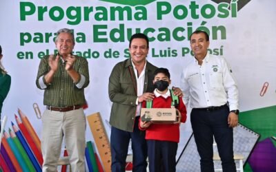 FAMILIAS DE SALINAS RECIBEN MÁS APOYO CON PROGRAMA POTOSÍ PARA LA EDUCACIÓN 