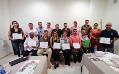 GOBIERNO DEL ESTADO ENTREGA CÉDULAS TURÍSTICAS EN EL ALTIPLANO