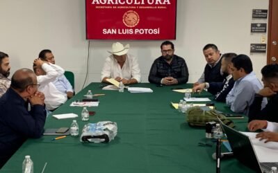 GOBIERNOS ESTATAL Y FEDERAL SUMAN MÁS APOYO A PRODUCTORES AGROPECUARIOS DE SLP