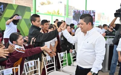 NUEVAS ESCUELAS CONTRIBUYEN A LA TRANSFORMACIÓN DEL ESTADO: RICARDO GALLARDO