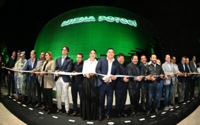 RICARDO GALLARDO ENTREGA A LAS FAMILIAS POTOSINAS LA MAJESTUOSA ARENA POTOSÍ