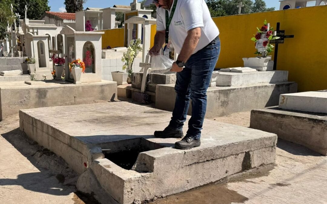 OPERATIVO DE CONTROL SANITARIO EN  PANTEONES DE LA CAPITAL Y SOLEDAD DE GRACIANO SÁNCHEZ.