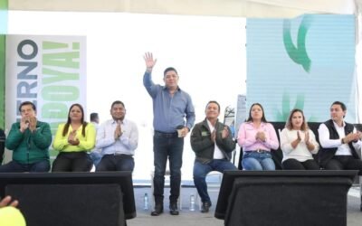 VILLARREYENSES AGRADECEN A RICARDO GALLARDO POR OBRA CARRETERA