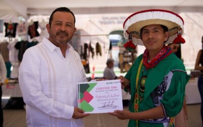 GOBIERNO ESTATAL FORTALECE LA ECONOMÍA ARTESANAL EN SLP