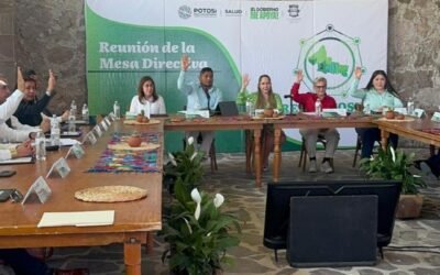 EL ESTADO PRESENTA PLAN DE TRABAJO DE LA RED POTOSINA DE MUNICIPIOS POR LA SALUD