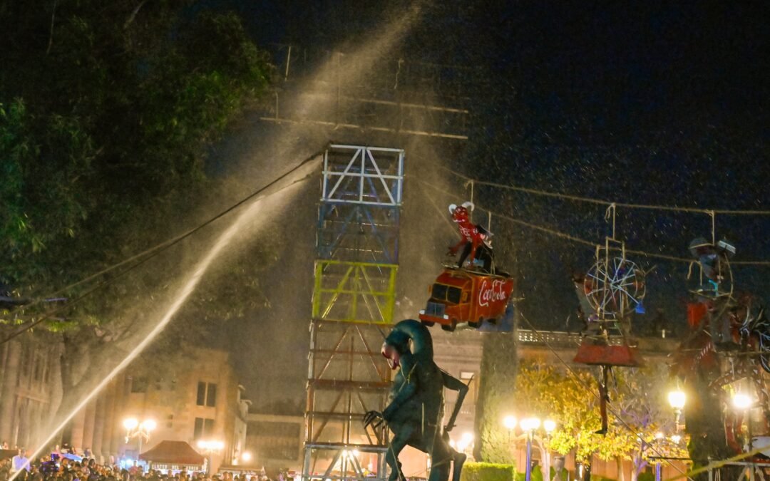ESPECTACULAR NOCHE DE FUEGO, DANZA Y TRADICIÓN CON LA QUEMA DE JUDAS