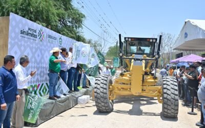 FAMILIAS DE RAYÓN RECONOCEN OBRAS ESTATALES EN SU BENEFICIO