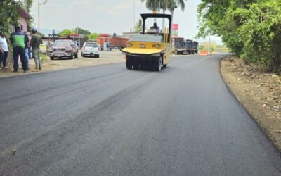 ESTADO AVANZA CON REHABILITACIÓN DE CAMINO EN TAMASOPO