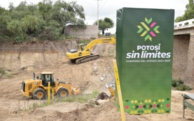 RICARDO GALLARDO CUMPLE A AHUALULCO CON SUPERCARRETERA