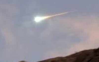 PROTECCIÓN CIVIL INFORMA SOBRE AVISTAMIENTO LUMINOSO EN EL CIELO DE LA HUASTECA