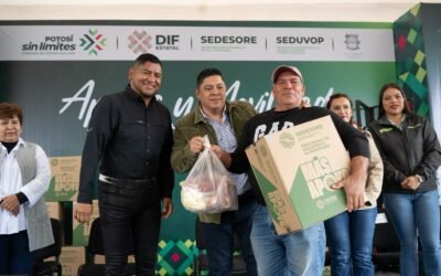VILLAREYENSES AGRADECEN A RICARDO GALLARDO POR OBRAS Y APOYOS