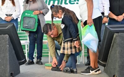 PARA APRENDER SIN LÍMITES, RICARDO GALLARDO ENTREGA APOYOS ESCOLARES 2025