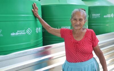 ENTREGA DIF ESTATAL LÁMINAS Y TINACOS EN LA HUASTECA POTOSINA