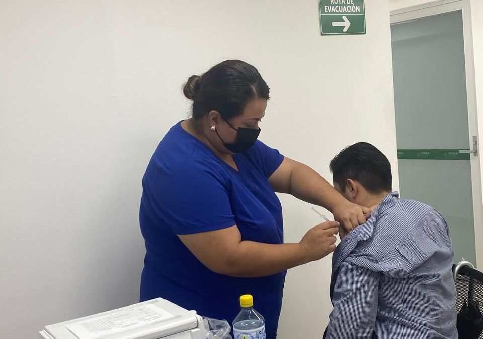 GOBIERNO ESTATAL IMPULSA JORNADAS DE VACUNACIÓN EN BENEFICIO DE TRABAJADORES