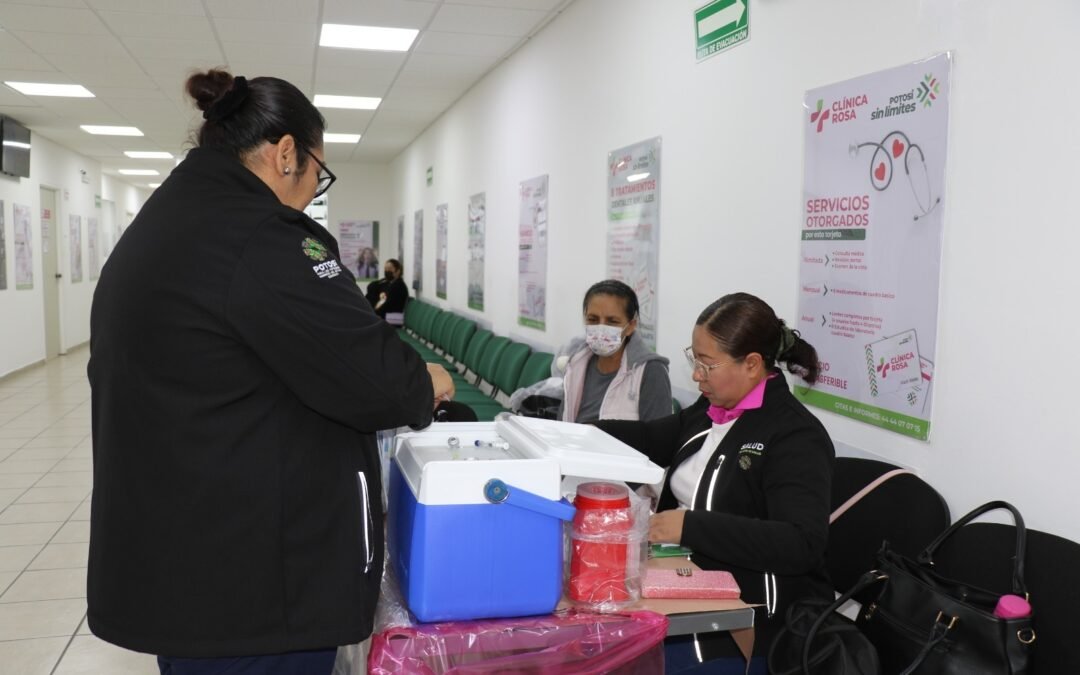 JORNADA DE VACUNACIÓN INVERNAL EN CLÍNICAS ROSAS