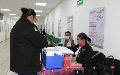 JORNADA DE VACUNACIÓN INVERNAL EN CLÍNICAS ROSAS