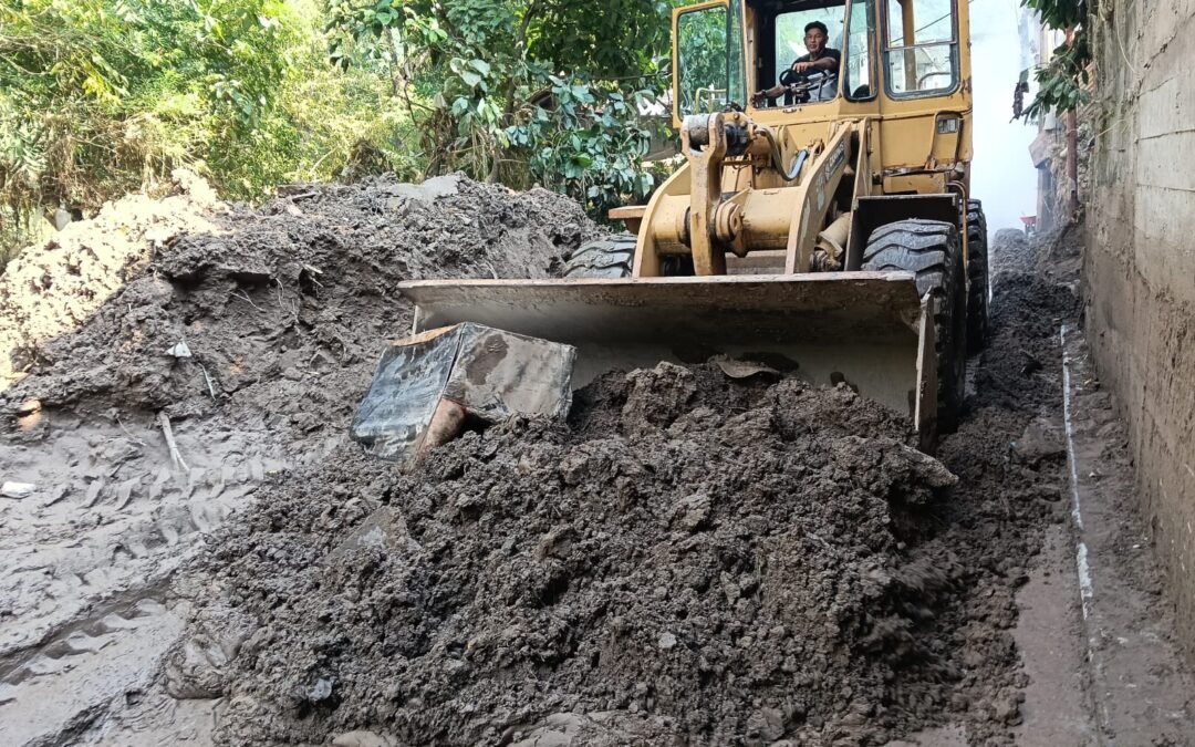 ATENCIÓN SIN LÍMITES A CAMINOS DAÑADOS POR LLUVIAS